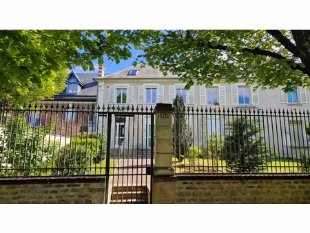 appartement proche centre-ville avec parking privatif