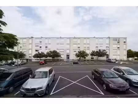 appartement grand t3 buzancais