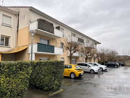 neuville de poitou appartement 2 pièces 48 m2