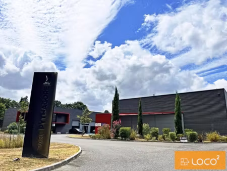 local d'activité de 80 m² - parc pythagore