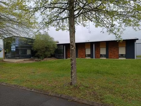 vente local industriel 8 pièces 345 m² aire-sur-l’adour (40800)