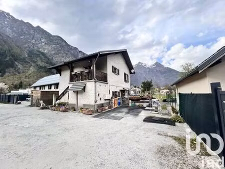 vente maison au bourg-d'oisans (38520) : à vendre / 123m² le bourg-d'oisans