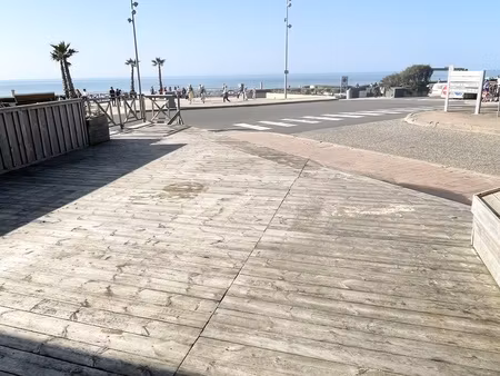 local commercial - 120 m²