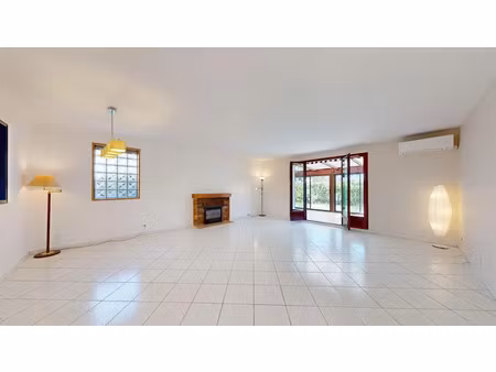 vente maison 4 pièces 131 m² à chassieu (69680)  390 000 €