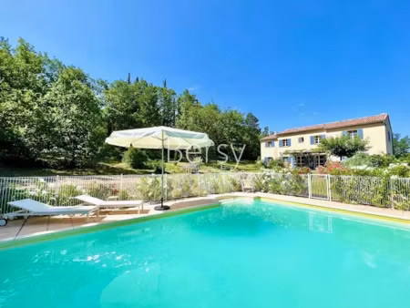 vente maison 9 pièces 240 m² à pernes-les-fontaines (84210)  nan €