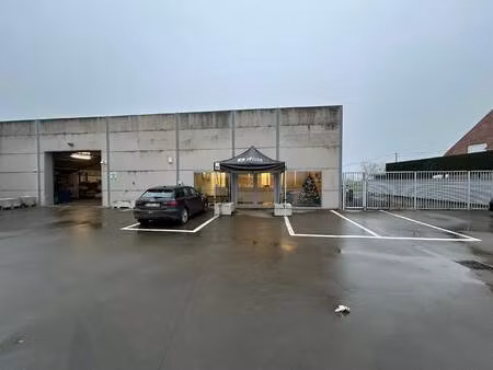 commercieel te huur in zonnebeke