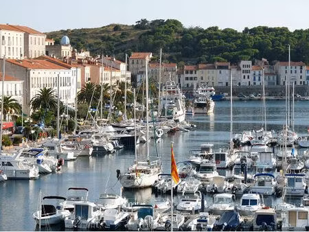 vente terrain 699 m² port-vendres (66660)