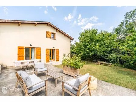 vente maison 5 pièces 139 m² dardilly (69570)