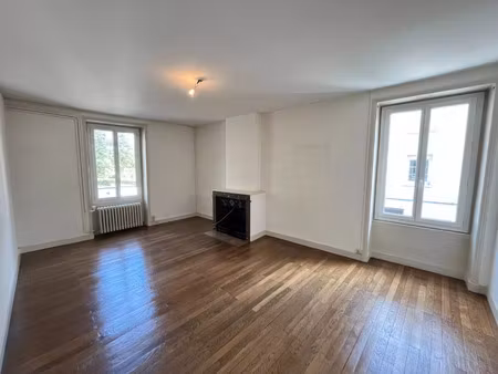 vente appartement 4 pièces 90 m² belleville-en-beaujolais (69220)