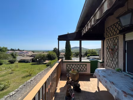 vente maison 12 pièces 232 m² quincié-en-beaujolais (69430)