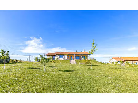 vente maison 7 pièces 154 m² porte des pierres dorées (69640)