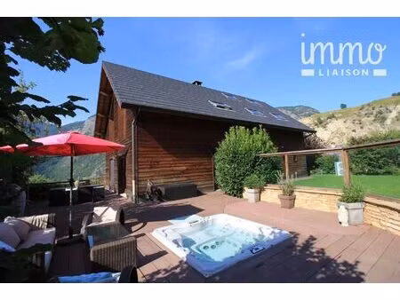 vente maison 12 pièces 223 m² saint-michel-de-maurienne (73140)