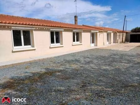 vente maison piscine à moreilles (85450) : à vendre piscine / 197m² moreilles