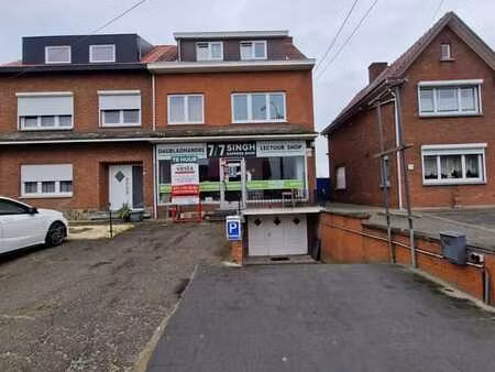 location - commerce sint-truiden - 550 €/mois