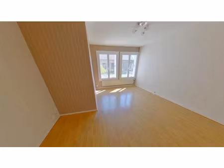 location appartement 4 pièces 82 m² à ay (51160)  870 €