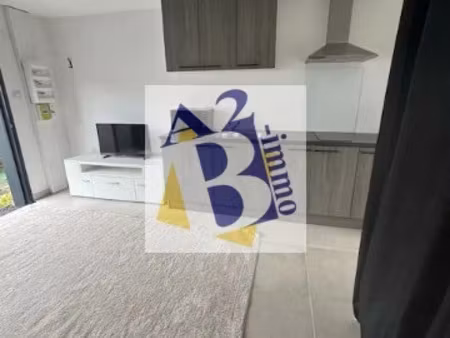 location meublée appartement 2 pièces 32.86 m² à la couronne (16400)  500 €