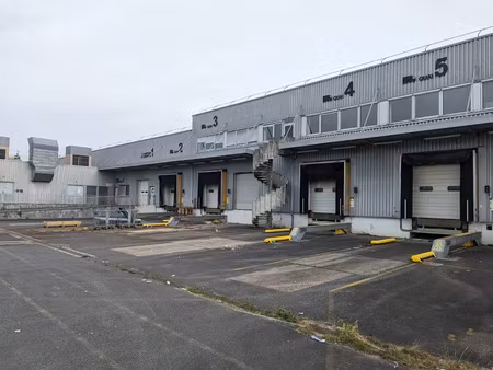 location locaux professionnels 12259 m² à barentin (76360)  40 863 €