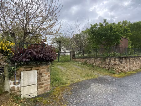 parcelle a batir au calme proche centre