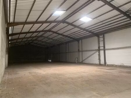 local commercial 373m² terrasson-lavilledieu