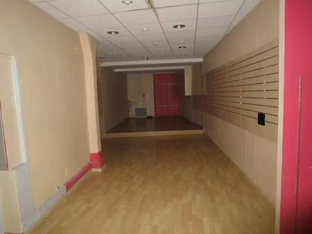 location locaux professionnels 0 pièces 100 m² à chalon-sur-saone (71100)  900 €