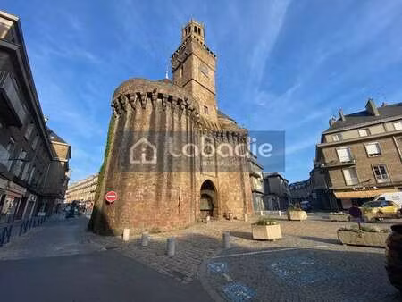 vente bureaux et commerces à vire (14500) : à vendre / vire