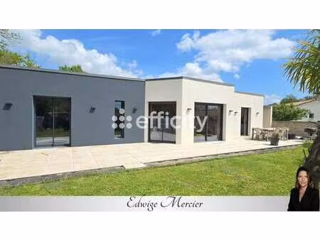 vente maison piscine à prahecq (79230) : à vendre piscine / 131m² prahecq