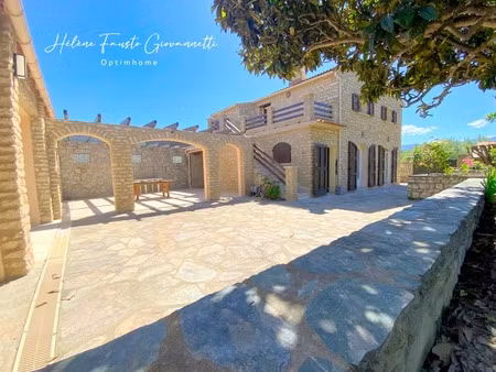 propriete 190m2 a saint florent