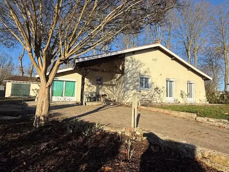 vente maison 4 pièces 80 m² à saint-antoine (33240)  196 100 €