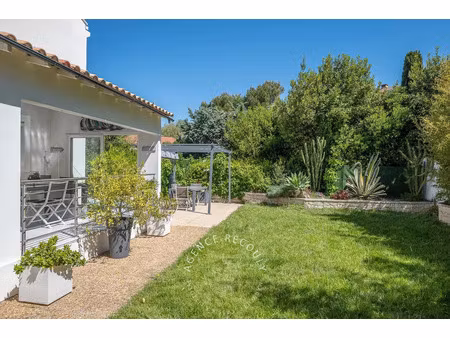 vente maison marseille 8eme (13008) - - surface privée