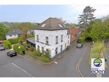 commercieel te koop in linkebeek met 3 slaapkamers