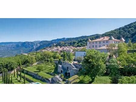 château aiguines (83)