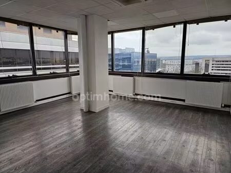 location bureau 1 pièce 24 m² à pontoise (95000)