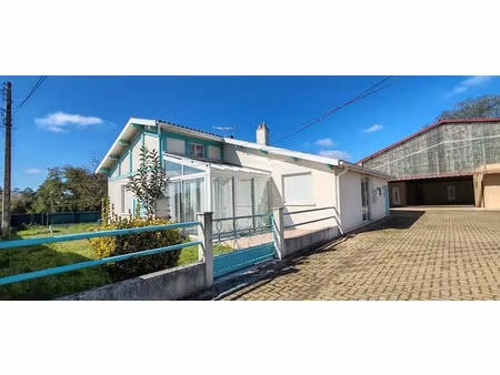 vente immeuble 10 pièces 236 m² à hagetmau (40700)  398 000 €