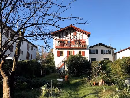 maison de luxe à vendre à ainhoa
