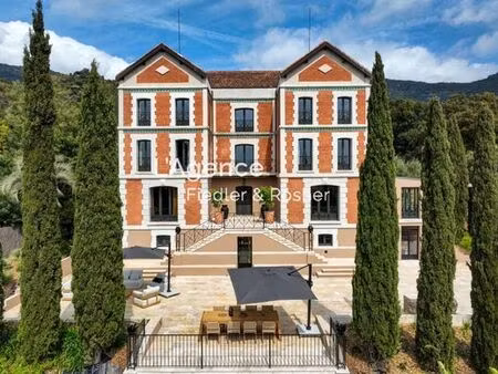 prestigieux château en location le lavandou  provence-alpes-côte d'azur