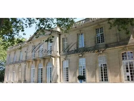 château classé monument historique aix-en-provence (13)