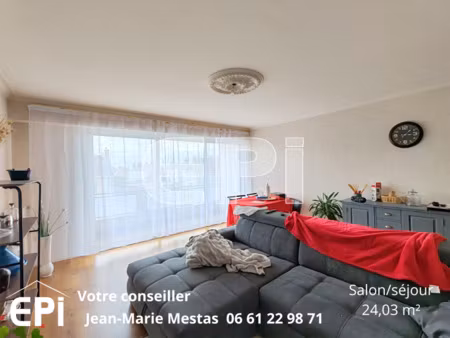 vente appartement 5 pièces 83 m² thouars (79100)