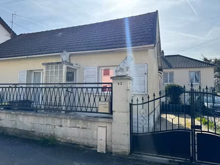 vente maison 5 pièces 100 m² à stains (93240)  272 700 €
