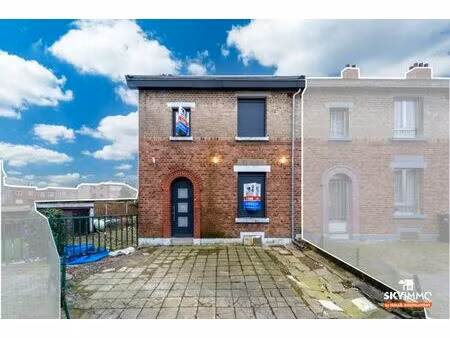 magnifique maison - 3 facades - renevoee - parking - jardin