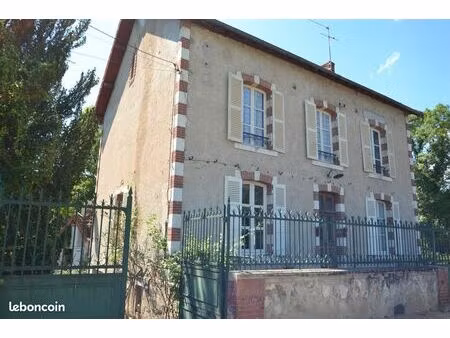 maison 6 pièces 161 m²