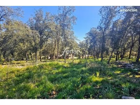 terrain 2214 m² le thoronet