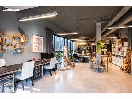 bureaux en coworking openspace loft design à antibes