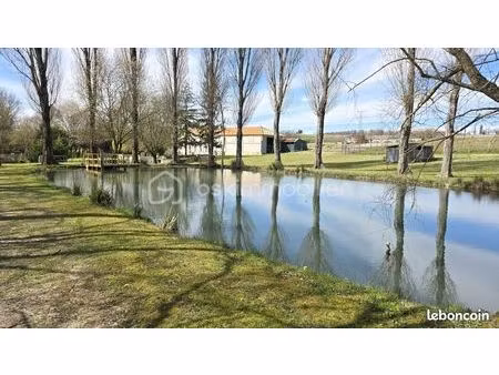 gîte 11 pièces 364 m²