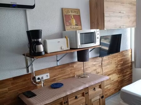 vends studio de 16 4 m² avec ascenseur proche la mer