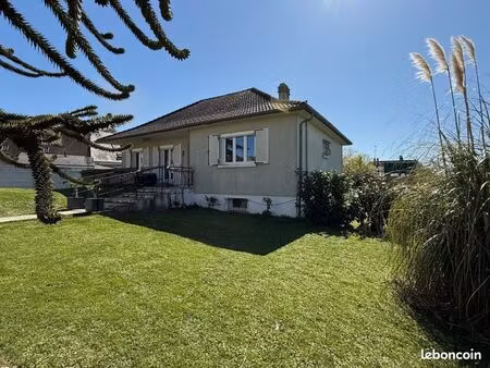 pavillon 5 pièces 104 m²