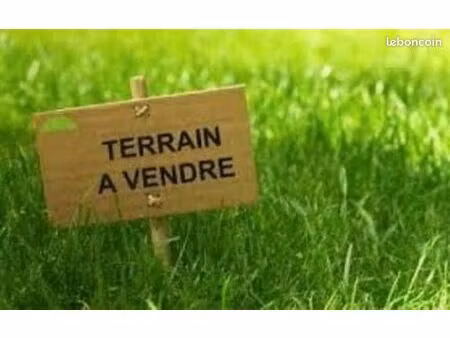 terrain 1 500 m² castelculier