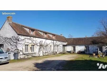maison 9 pièces 286 m²