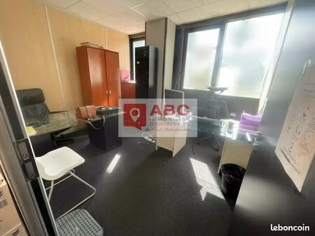 bureaux 211 m² pérols