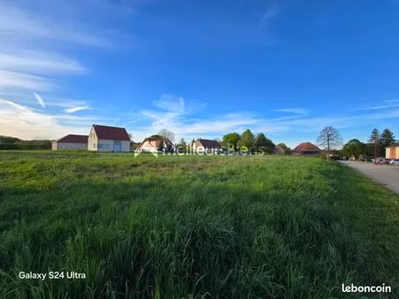 terrain 1 433 m² champagney