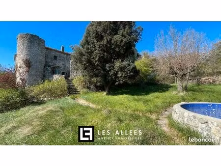 maison de village 7 pièces 150 m²